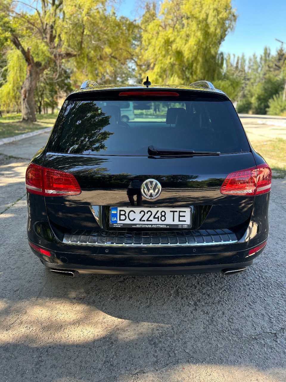 Volkswagen Touareg - фото 5