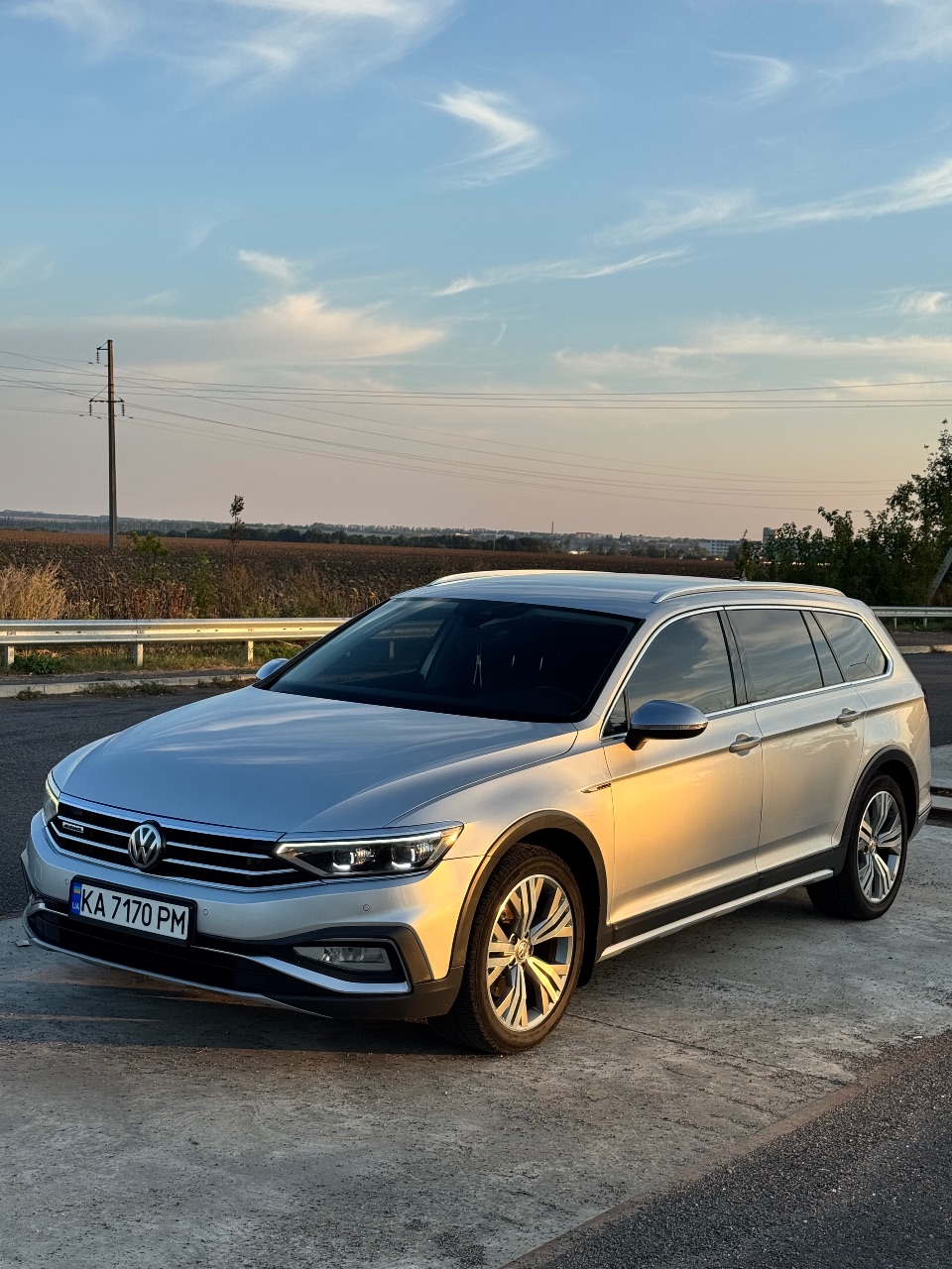 Volkswagen Passat - фото 14