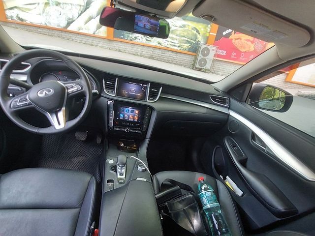 Infiniti QX50 - фото 4