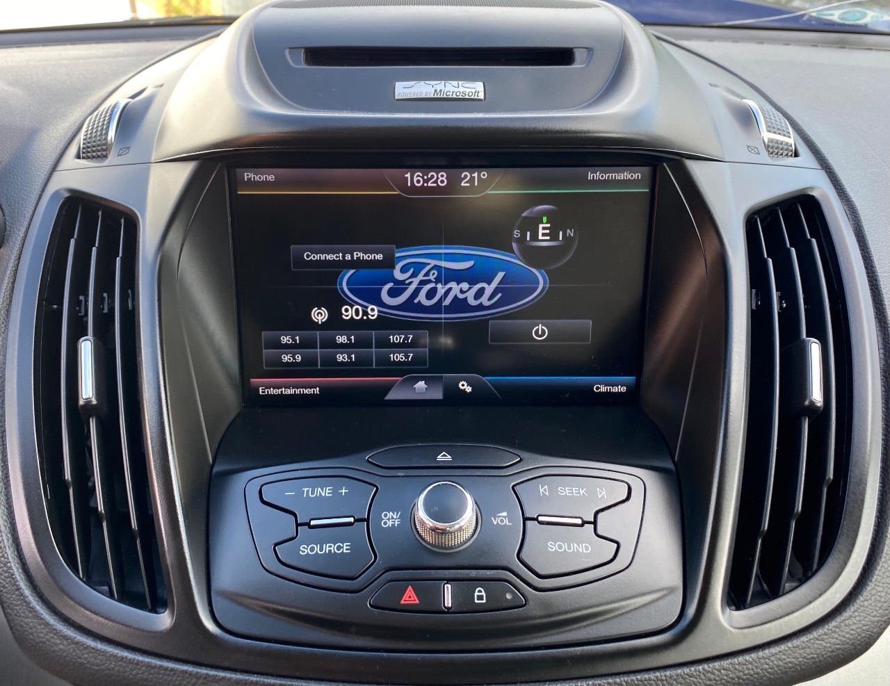 Ford Escape - фото 20