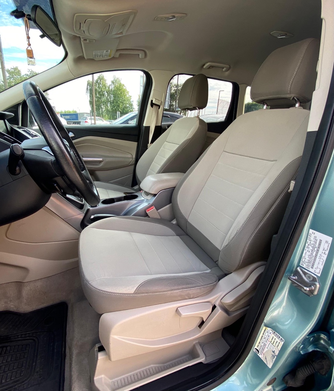 Ford Escape - фото 23