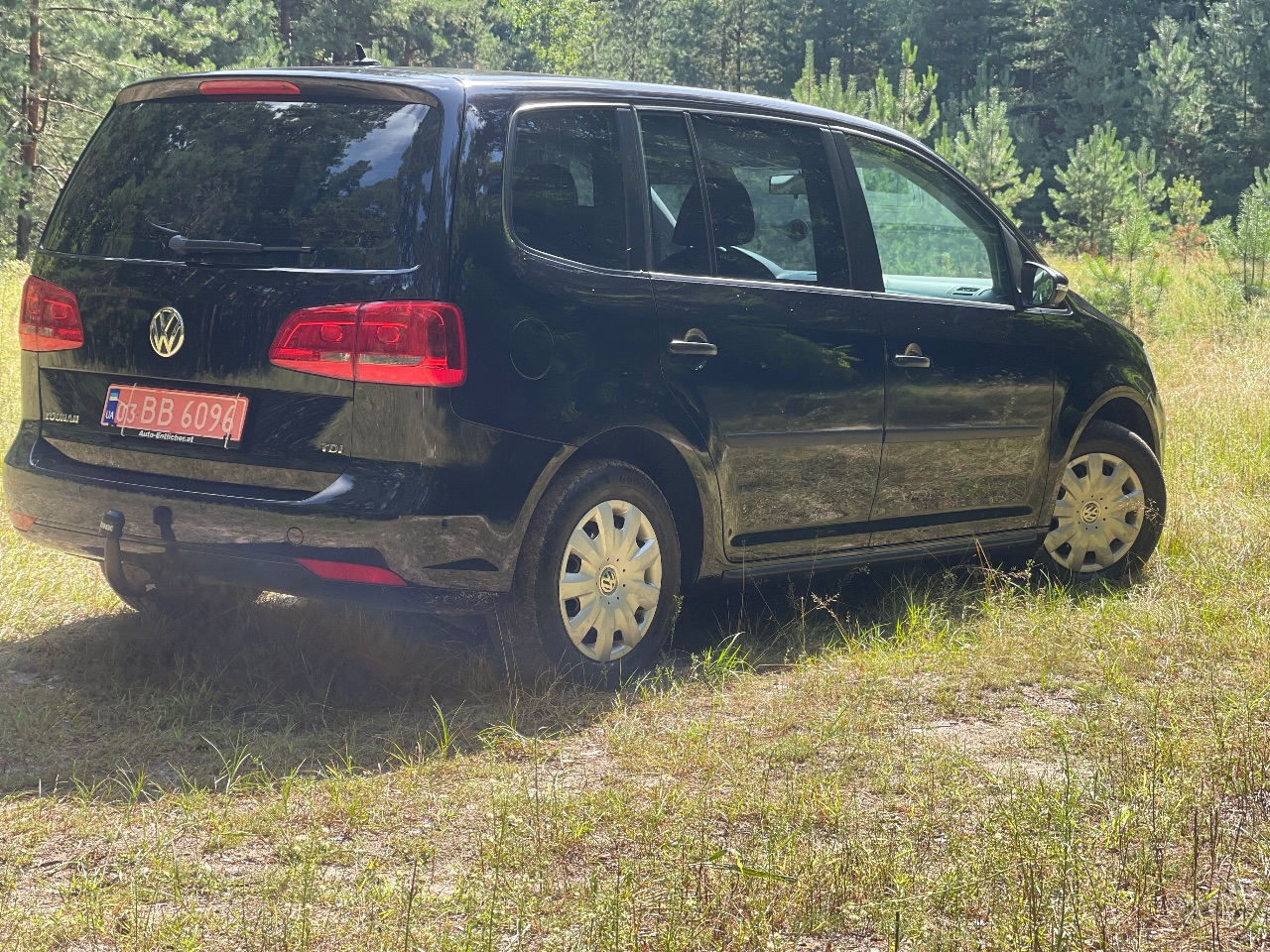 Volkswagen Touran - фото 2