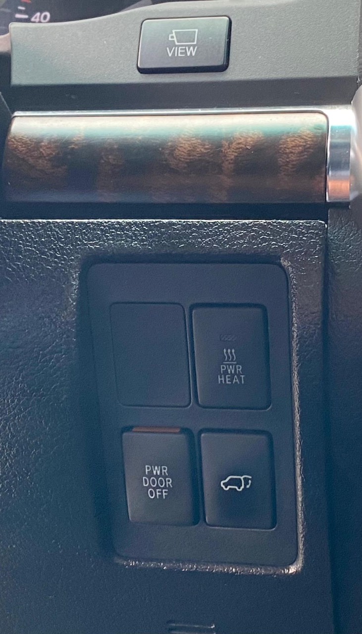 Toyota Land Cruiser - фото 30