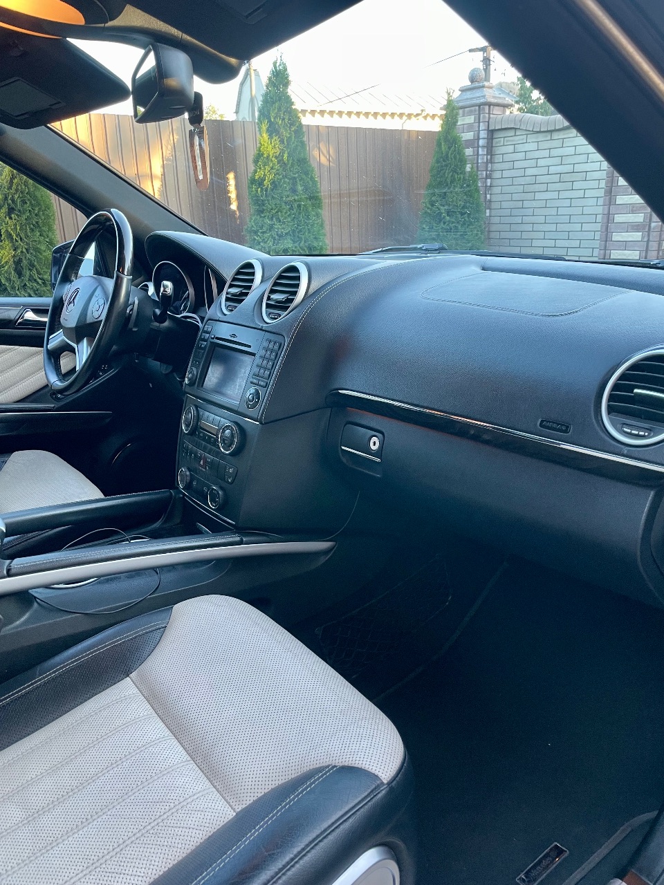 Mercedes-Benz GL-Класс - фото 15