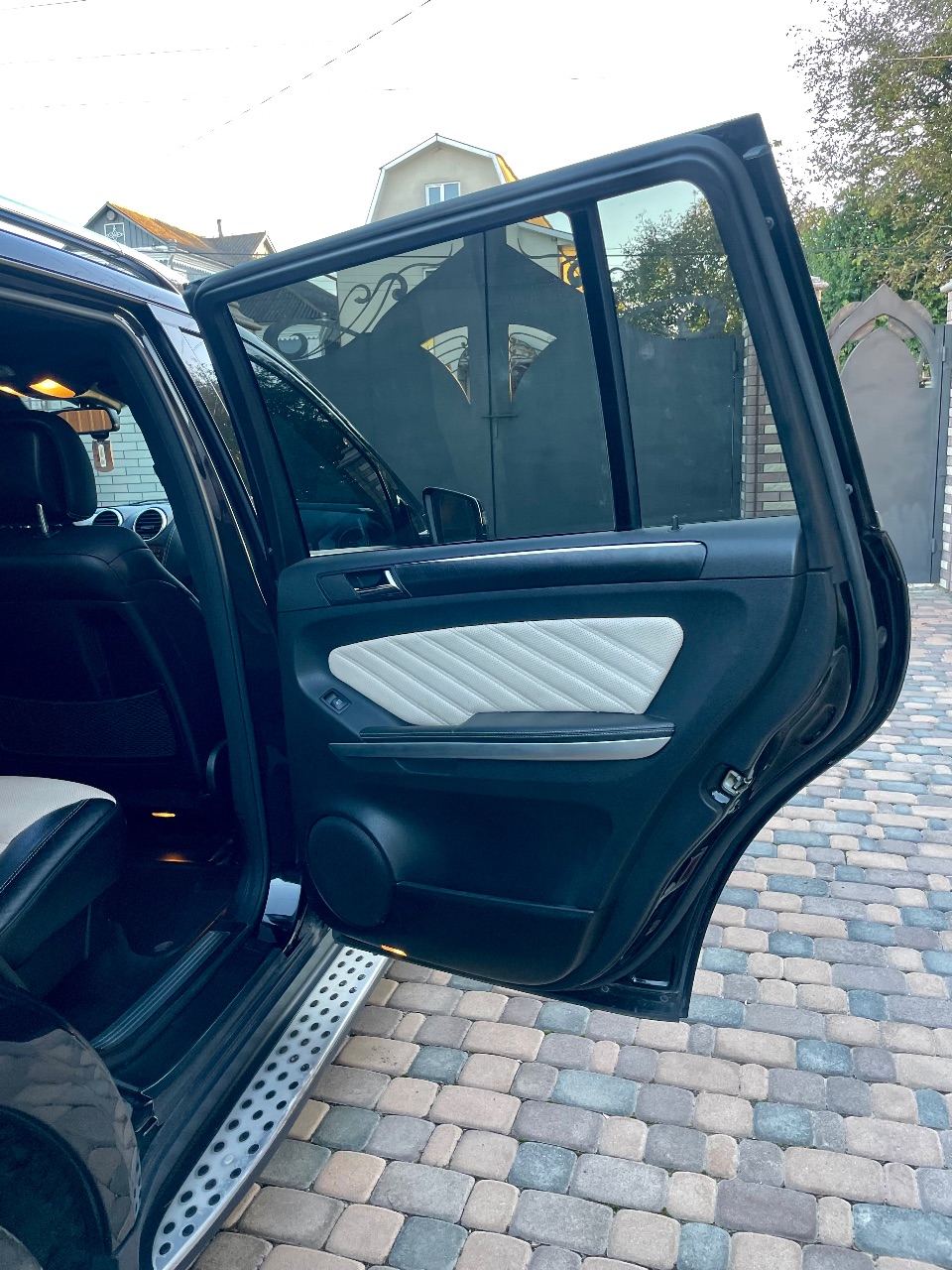 Mercedes-Benz GL-Класс - фото 17