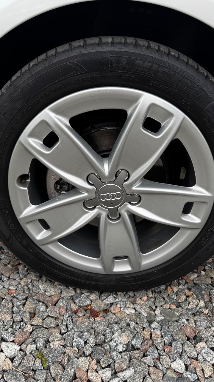 Audi A3 - фото 5