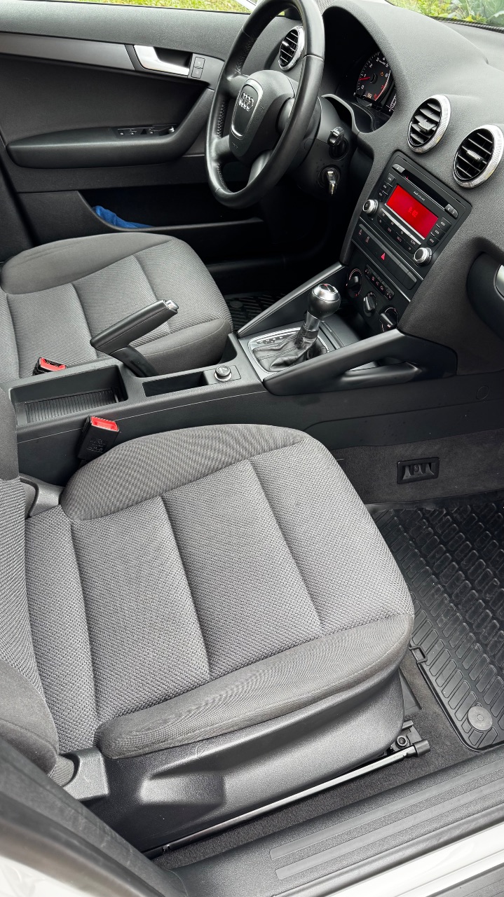 Audi A3 - фото 11