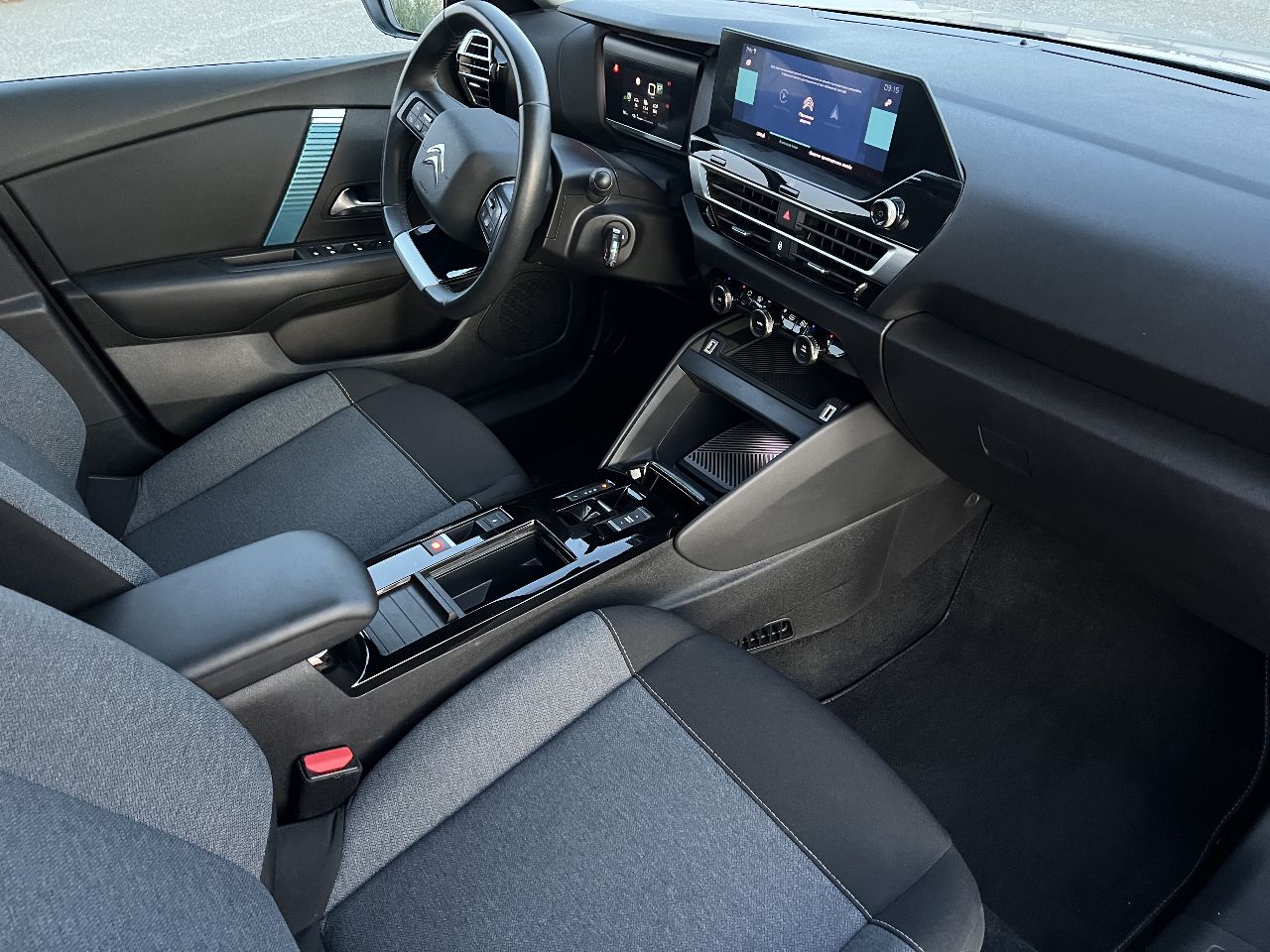 Citroen C4 - фото 2