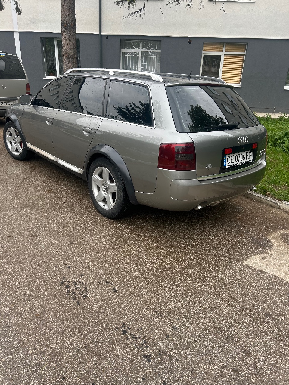 Audi A6 allroad - фото 3