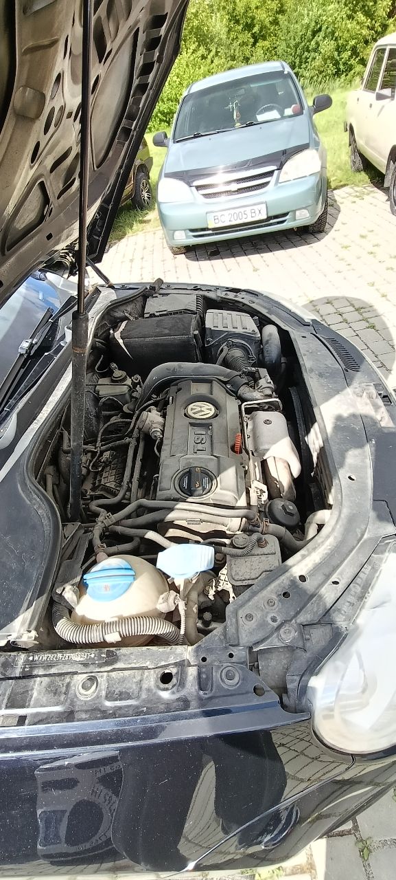 Volkswagen Eos - фото 6