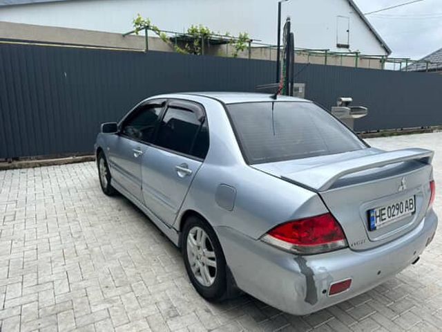 Mitsubishi Lancer - зображення 2