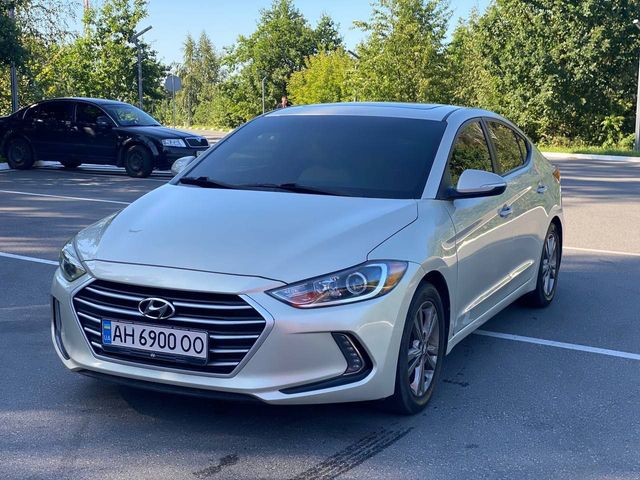 Hyundai Elantra - зображення 4