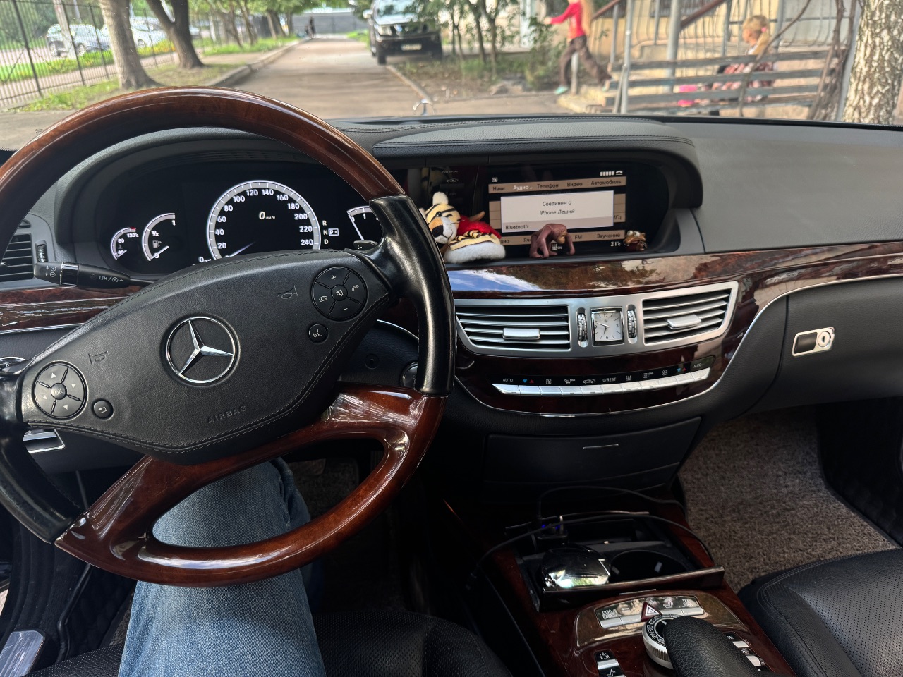 Mercedes-Benz S-Класс - фото 8