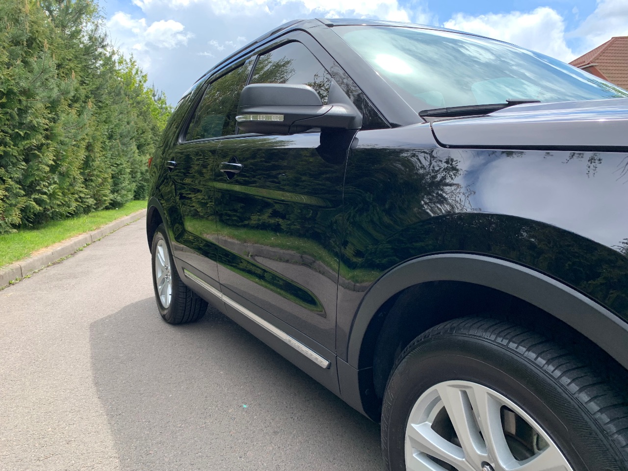 Ford Explorer - фото 10