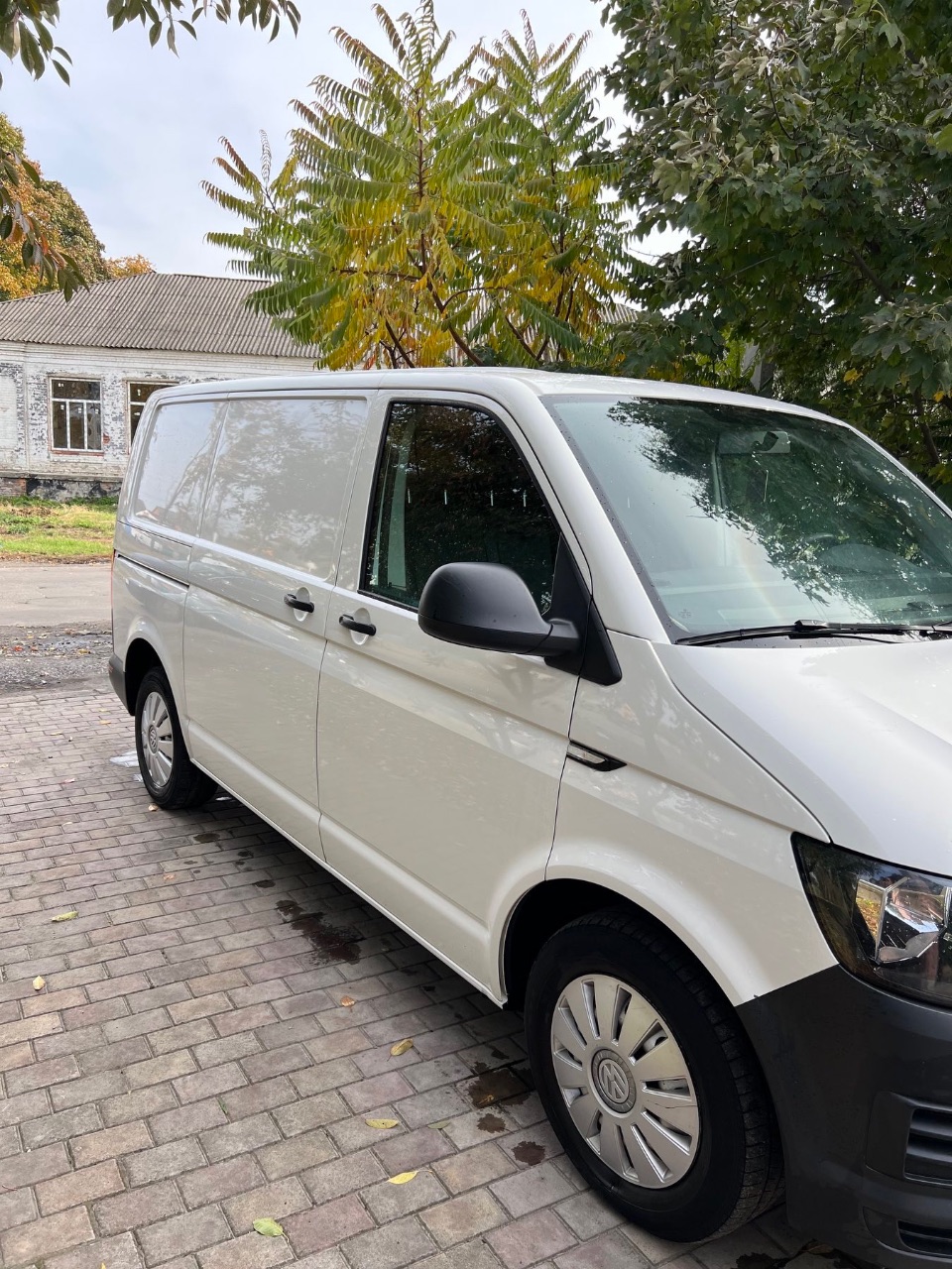 Volkswagen Transporter - фото 2