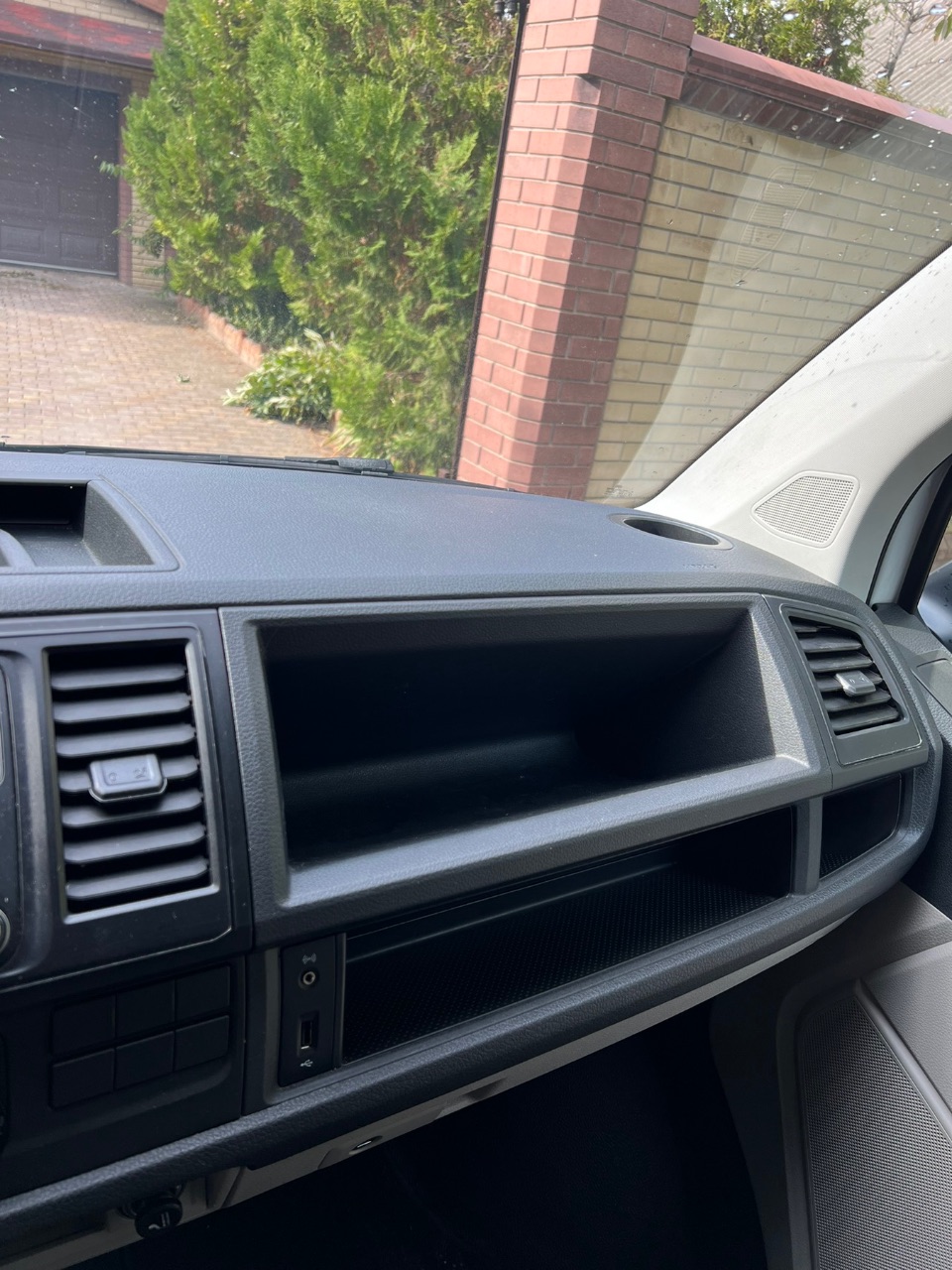 Volkswagen Transporter - фото 6