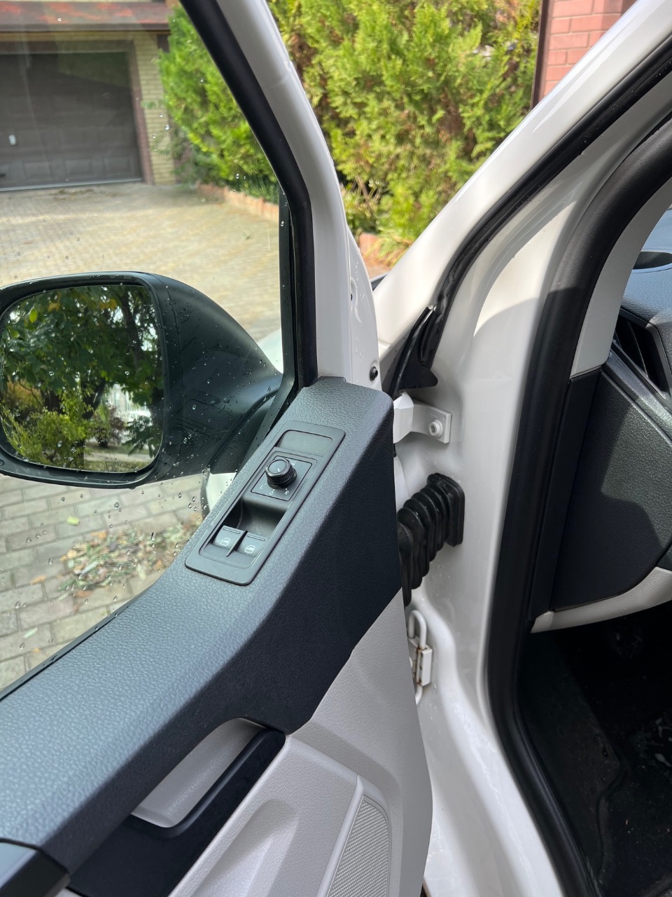 Volkswagen Transporter - фото 9