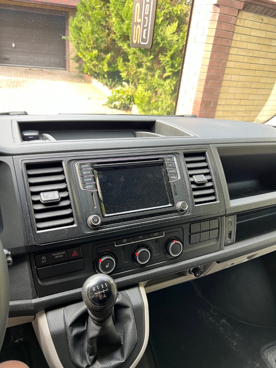 Volkswagen Transporter - фото 8