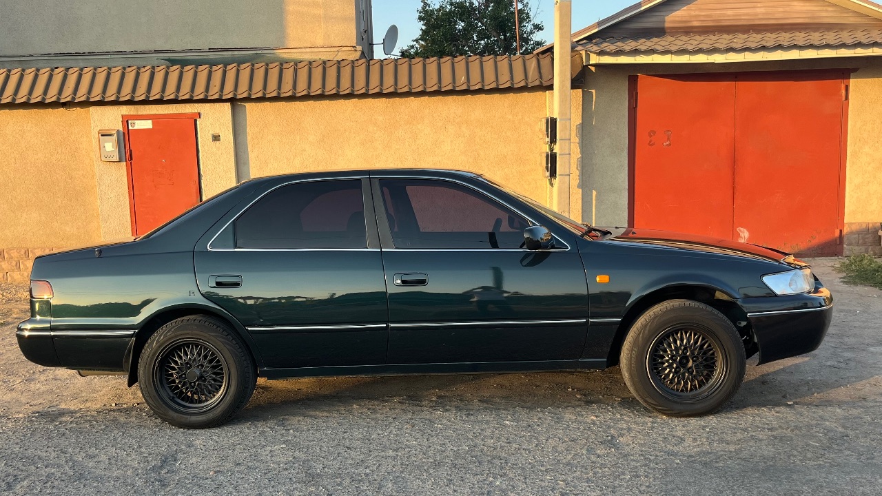 Toyota Camry - фото 10