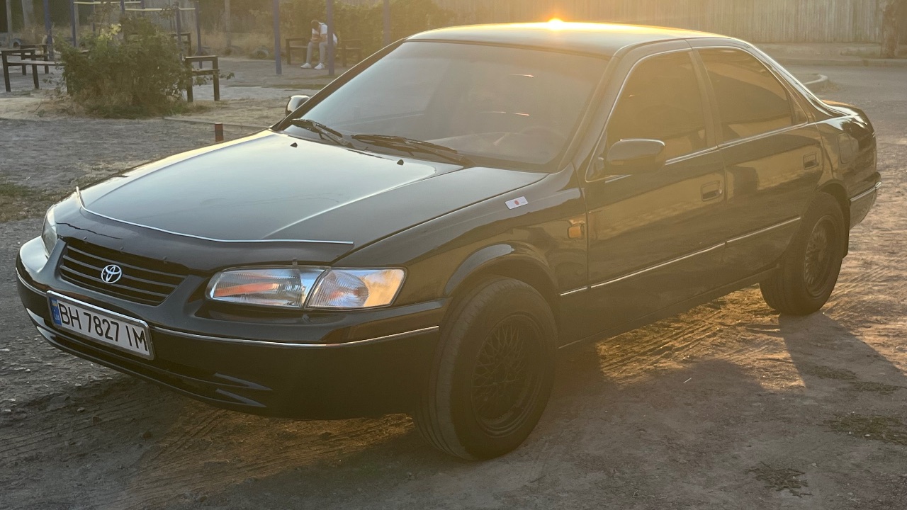 Toyota Camry - фото 9