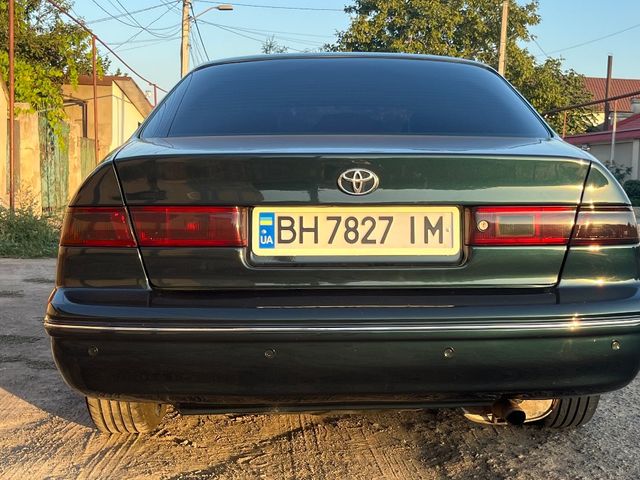 Toyota Camry - зображення 3