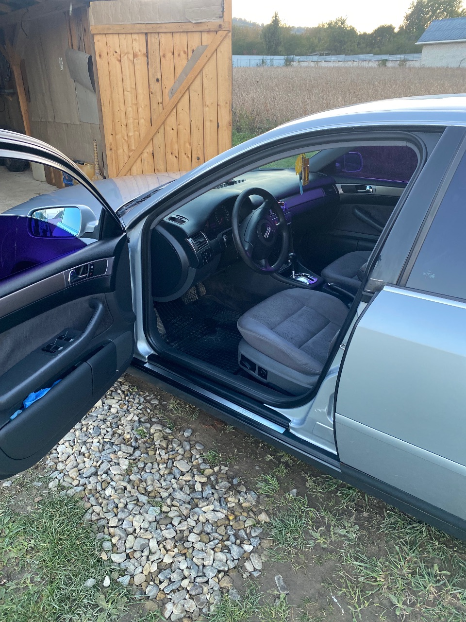 Audi A6 - фото 10