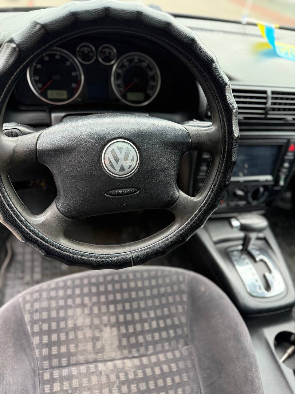 Volkswagen Passat - фото 12