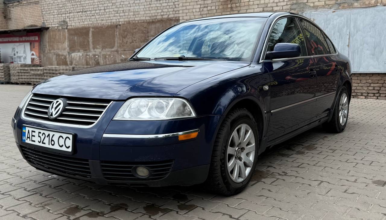 Volkswagen Passat - фото 2