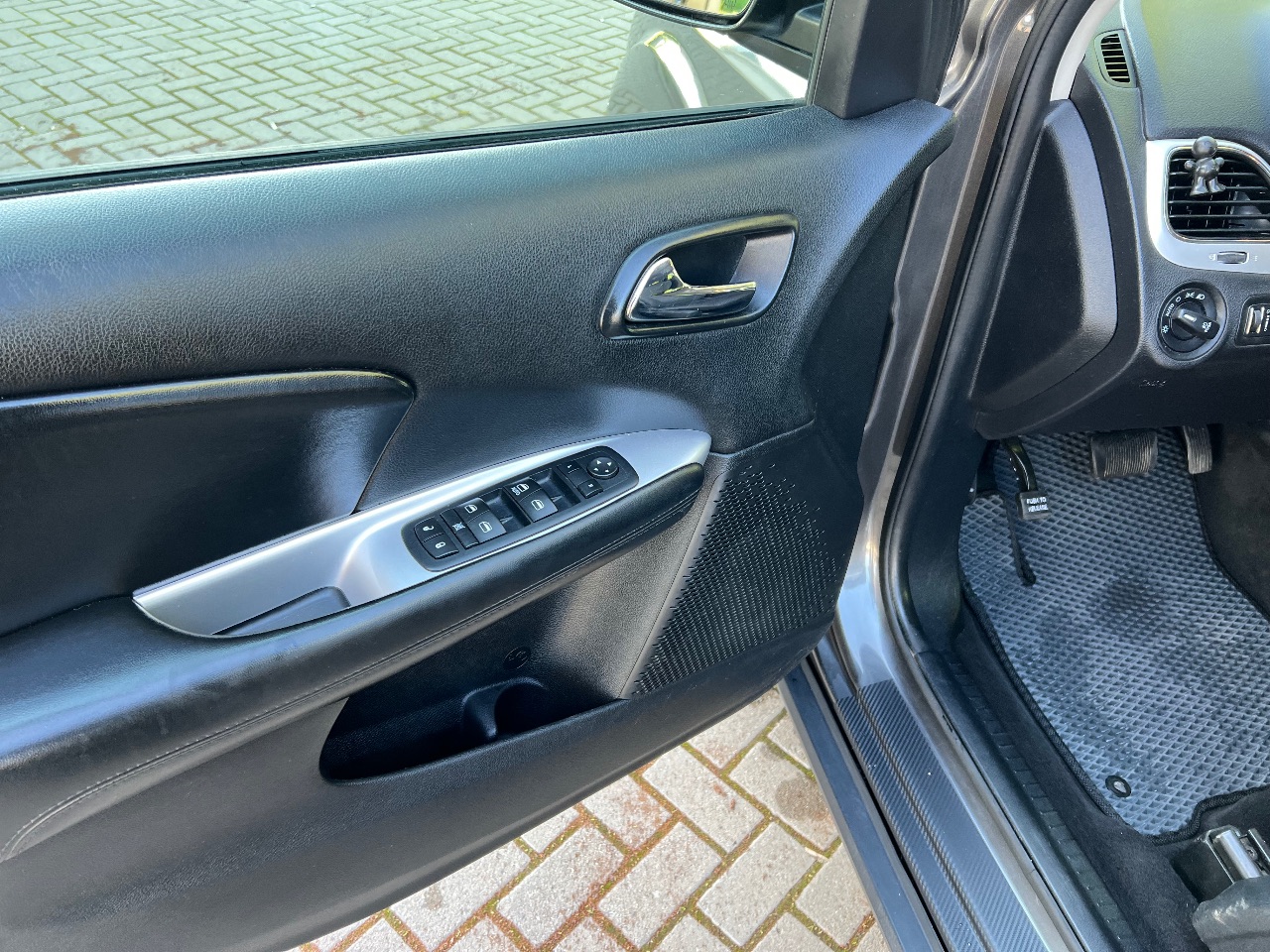 Dodge Journey - фото 14