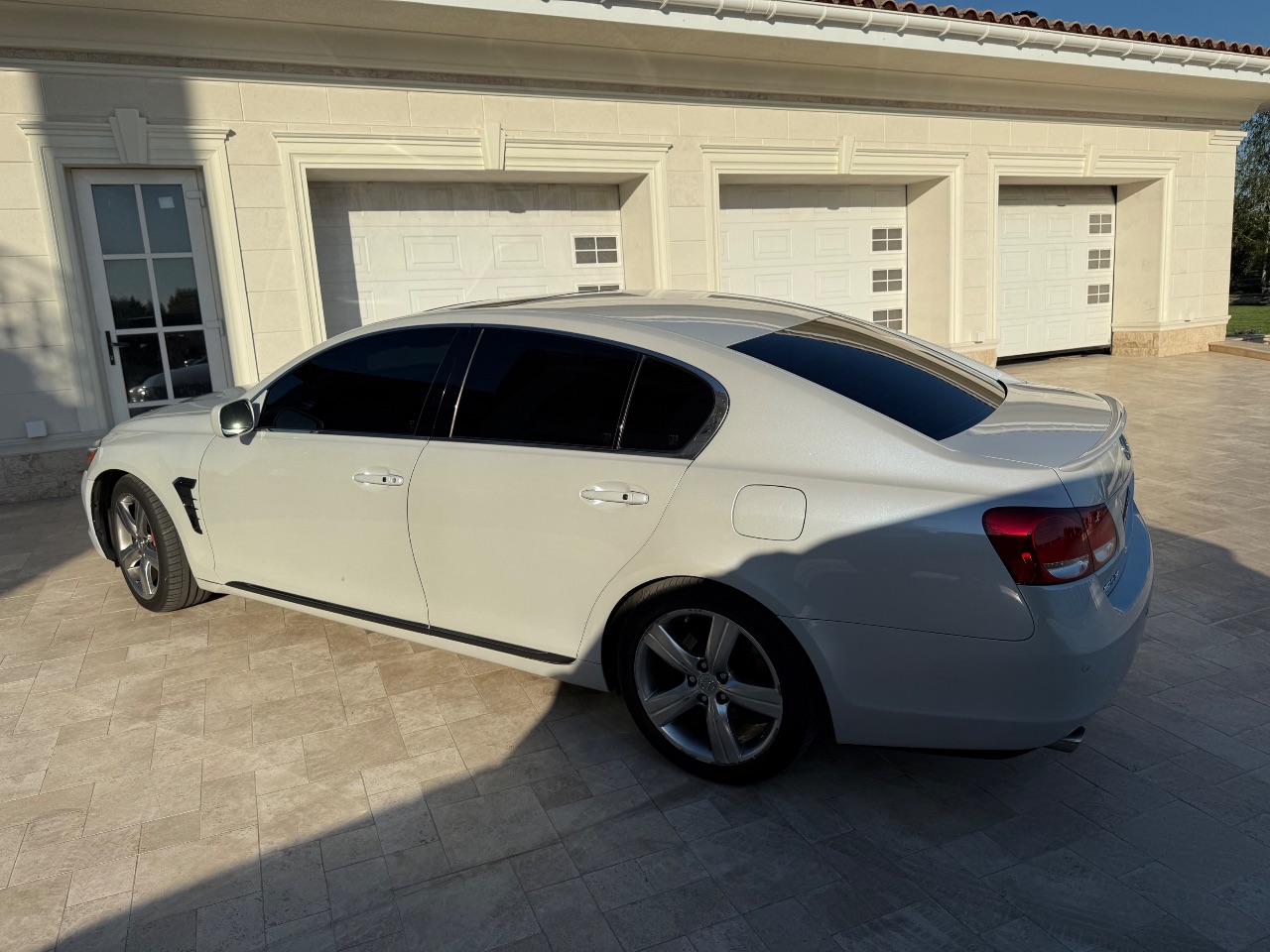 Lexus GS - фото 25