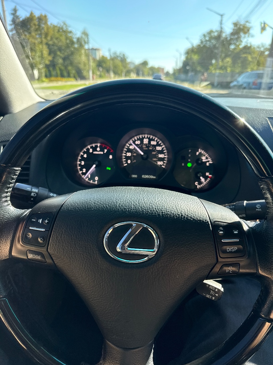 Lexus GS - фото 21