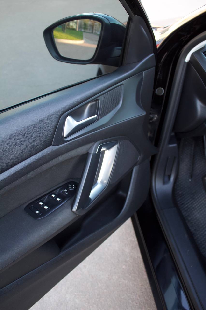 Peugeot 308 - фото 11