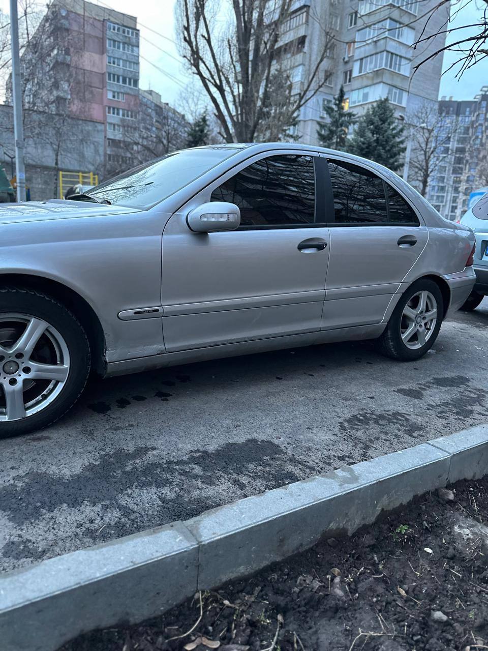 Mercedes-Benz C-Класс - фото 7