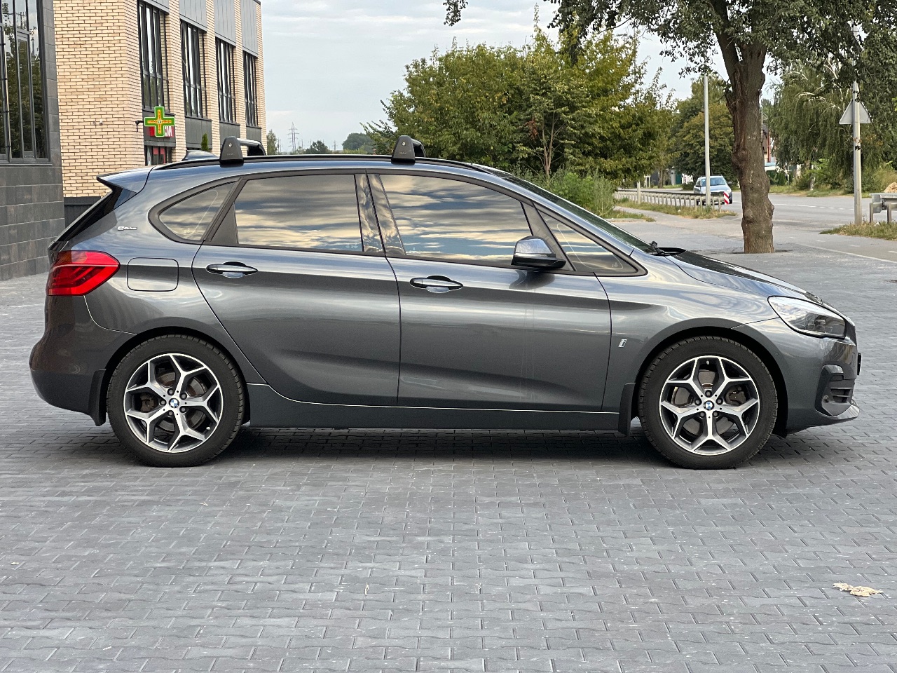 BMW 2 серії Active Tourer - фото 5