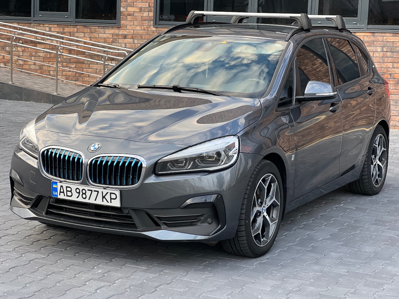 BMW 2 серії Active Tourer - фото 1