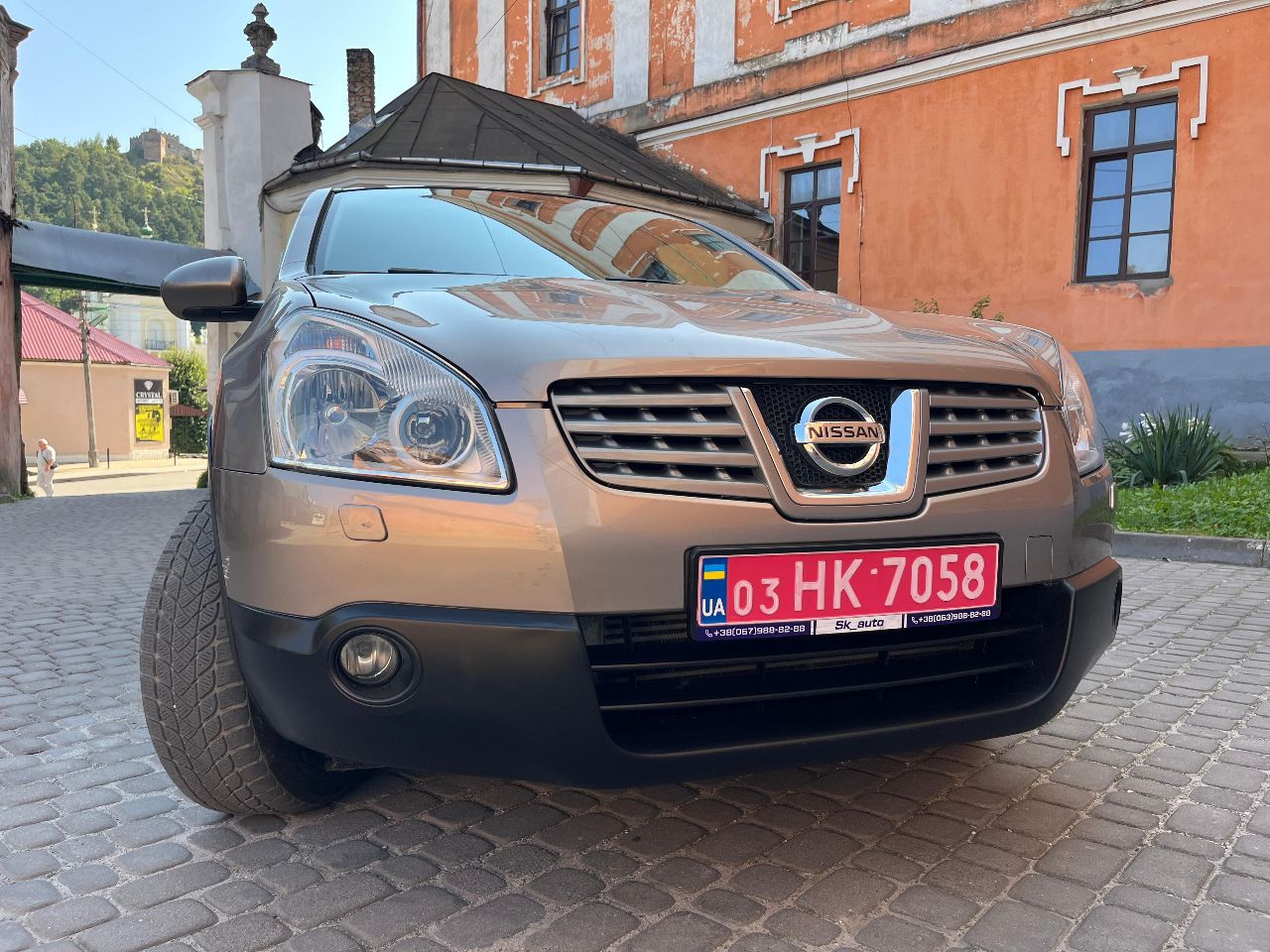 Nissan Qashqai - фото 1