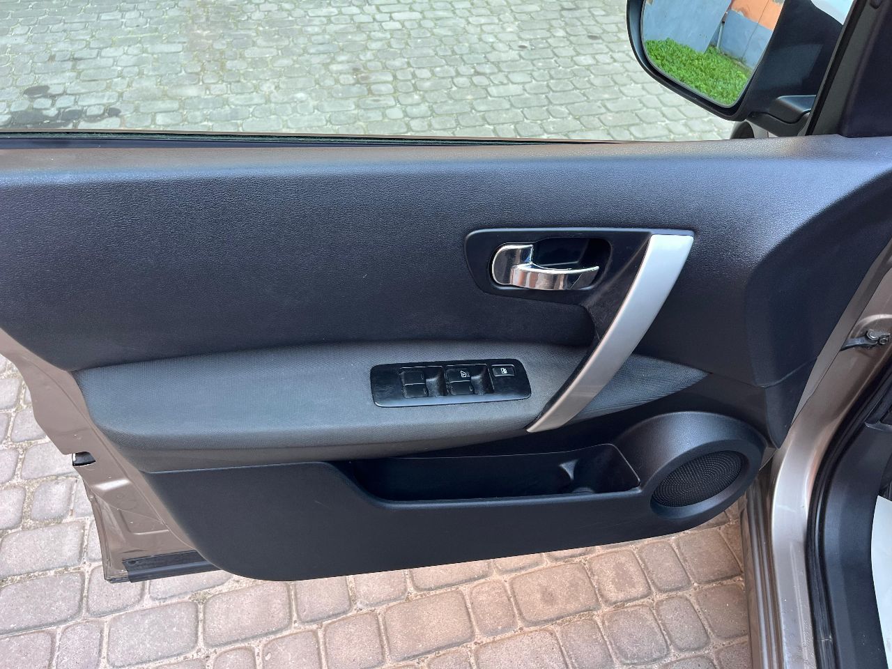 Nissan Qashqai - фото 5