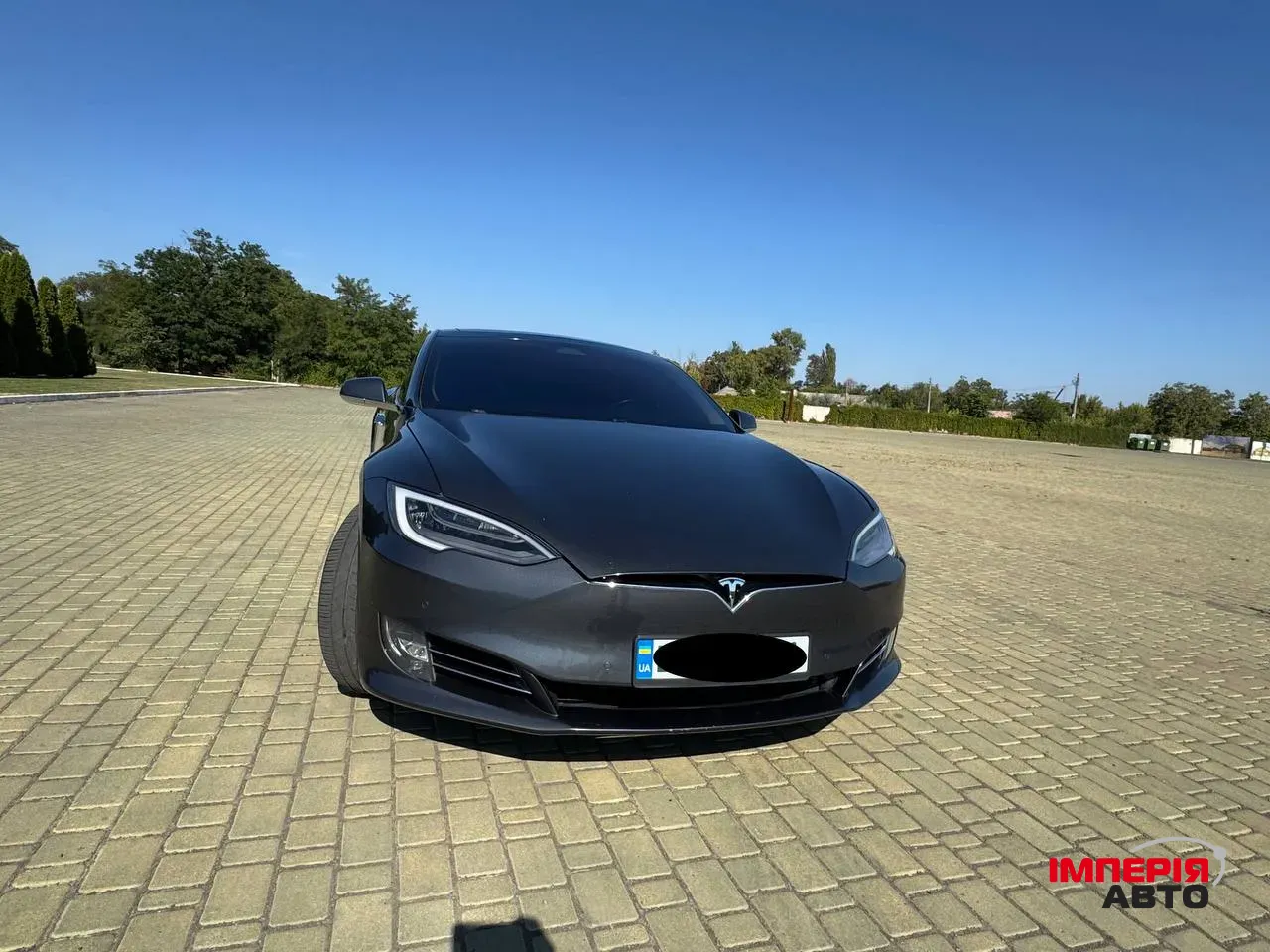 Tesla Model S - фото 8