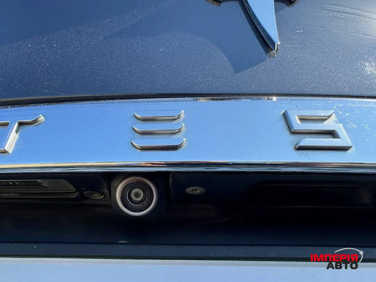 Tesla Model S - фото 9