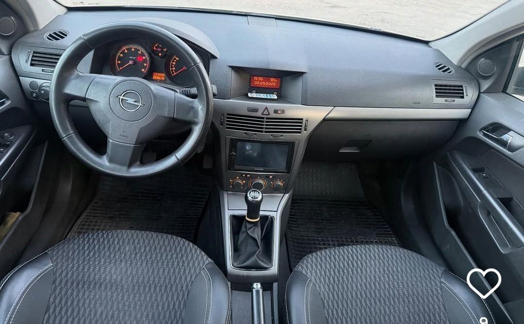 Opel Astra - фото 6
