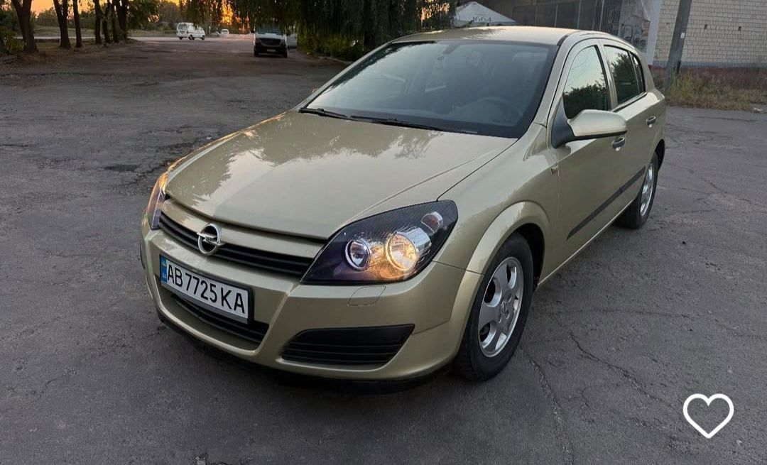 Opel Astra - фото 2