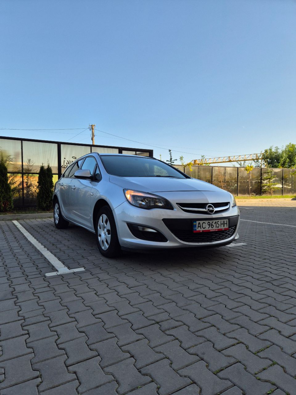 Opel Astra - фото 1