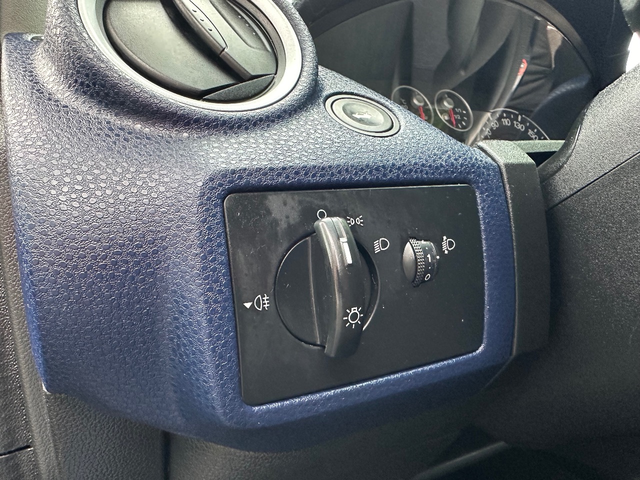 Ford Fiesta - фото 6