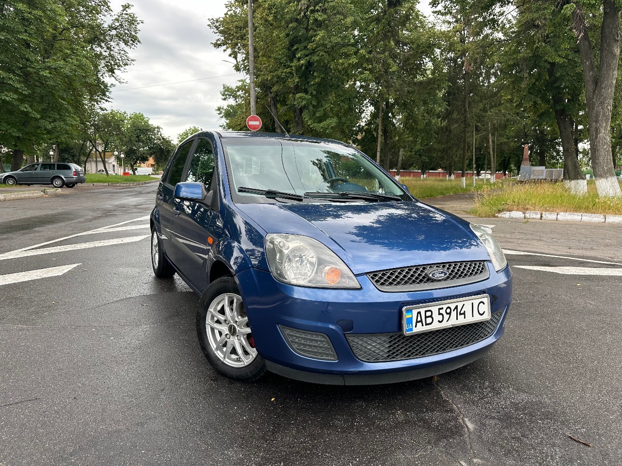 Ford Fiesta - фото 1