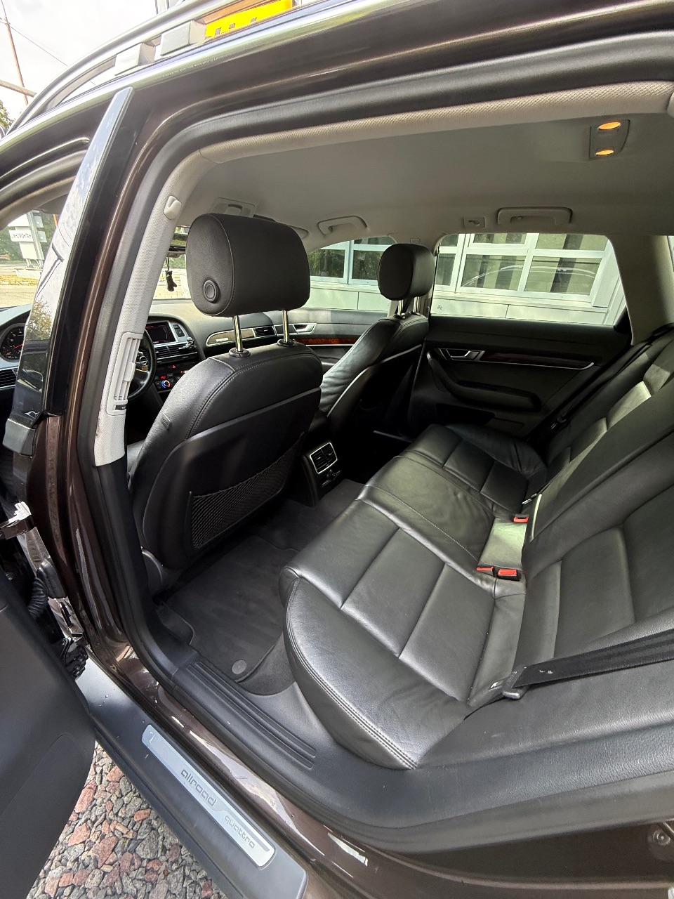 Audi A6 allroad - фото 13