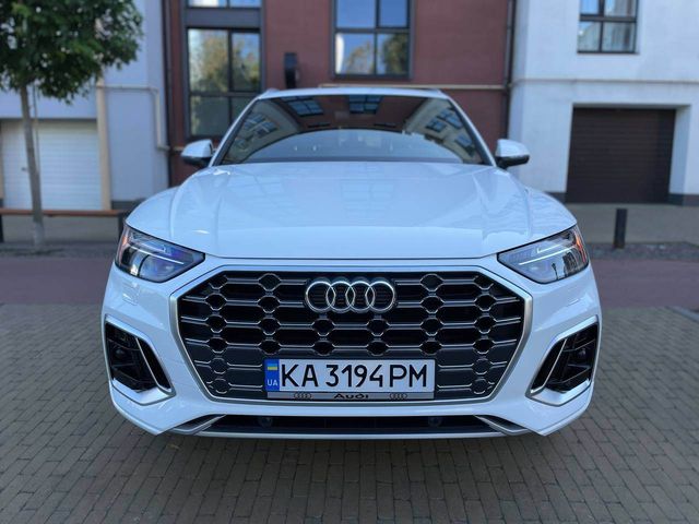 Audi Q5 Sportback - фото 3