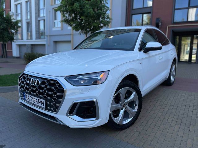 Audi Q5 Sportback - фото 1