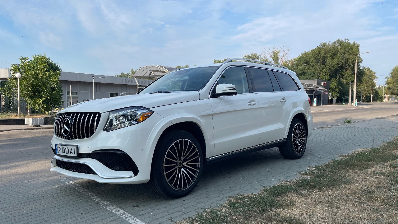 Mercedes-Benz GLS - фото 2