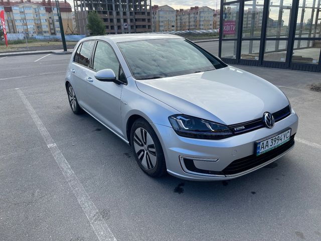 Volkswagen Golf - зображення 2