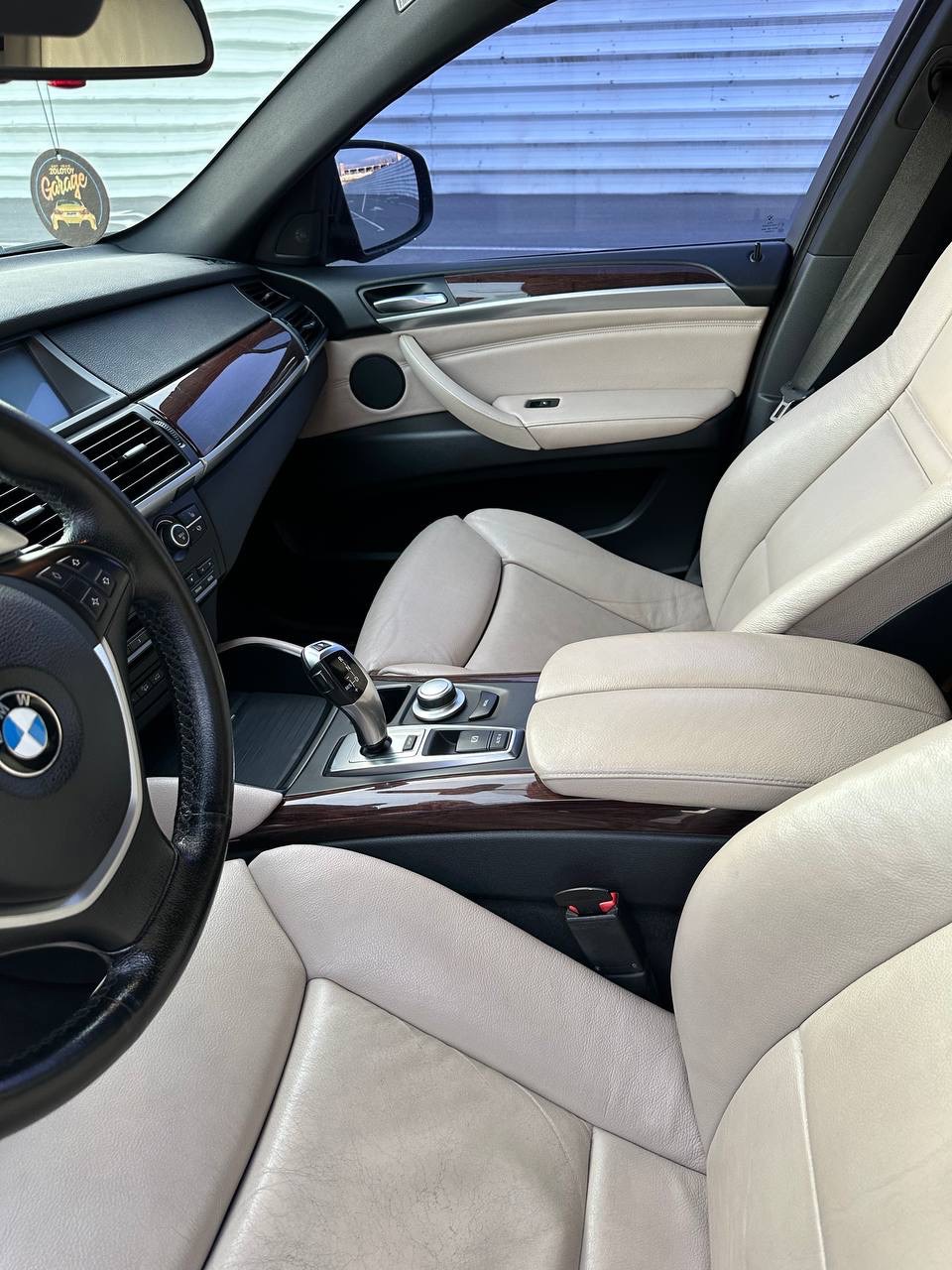 BMW X6 - фото 19